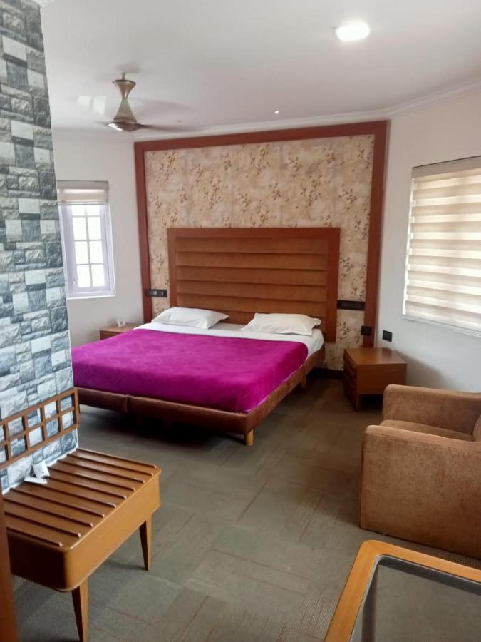 La Gabriell Beach Inn Calangute Zewnętrze zdjęcie